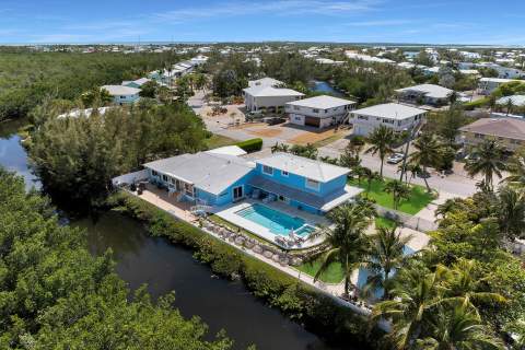 169 Venetian Way, Plantation Key FL - photo 13 of 75