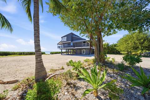 22542 Jolly Roger Drive, Cudjoe Key FL - photo 16 of 52