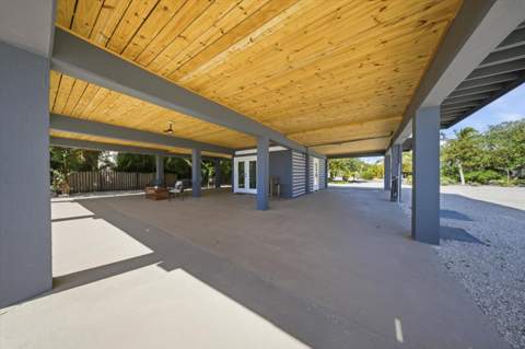 22542 Jolly Roger Drive, Cudjoe Key FL - photo 19 of 52