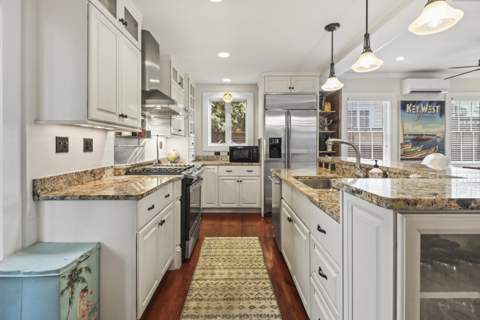 1017 Angela Street, Key West FL - photo 11 of 40