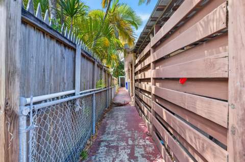 1821 Harris Avenue, Key West FL - photo 16 of 31