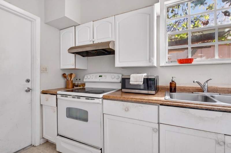6 bedroom Duplex at 1916 Seidenberg Avenue, Key West Realty Cos Sub (3.0), Key West — photo 2