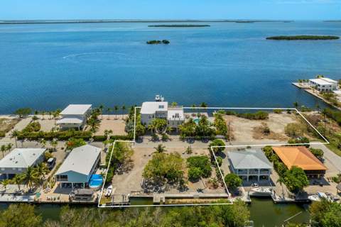 3742 Seagrape Street, Big Pine Key FL - photo 6 of 99