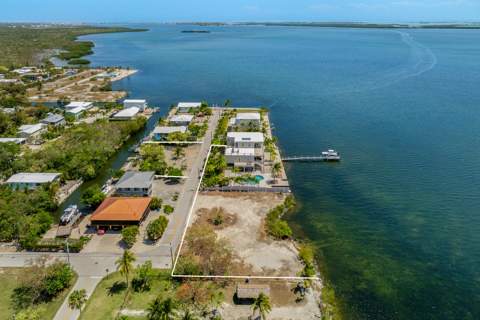 3742 Seagrape Street, Big Pine Key FL - photo 9 of 99