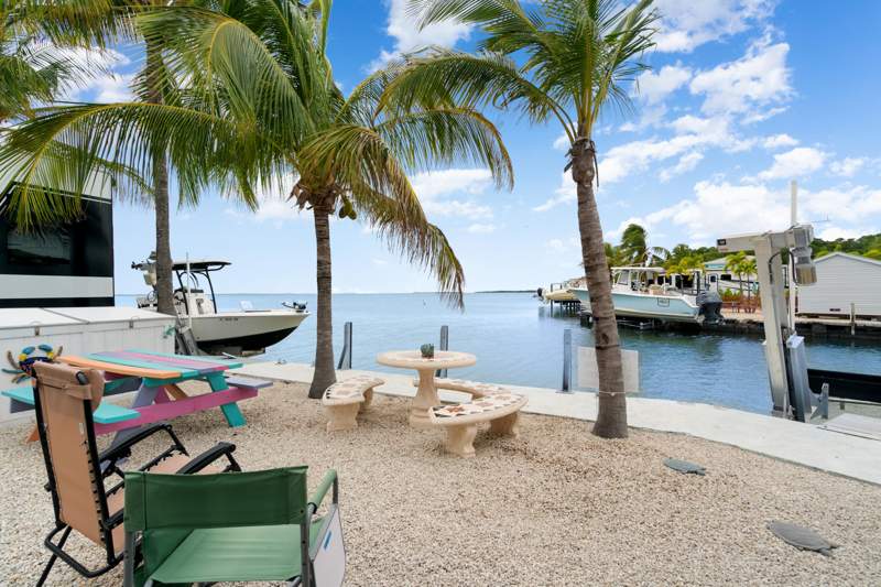 1 bedroom Mobile Home at 325 Calusa Street #222, Calusa Campground (101.5), Key Largo — photo 3