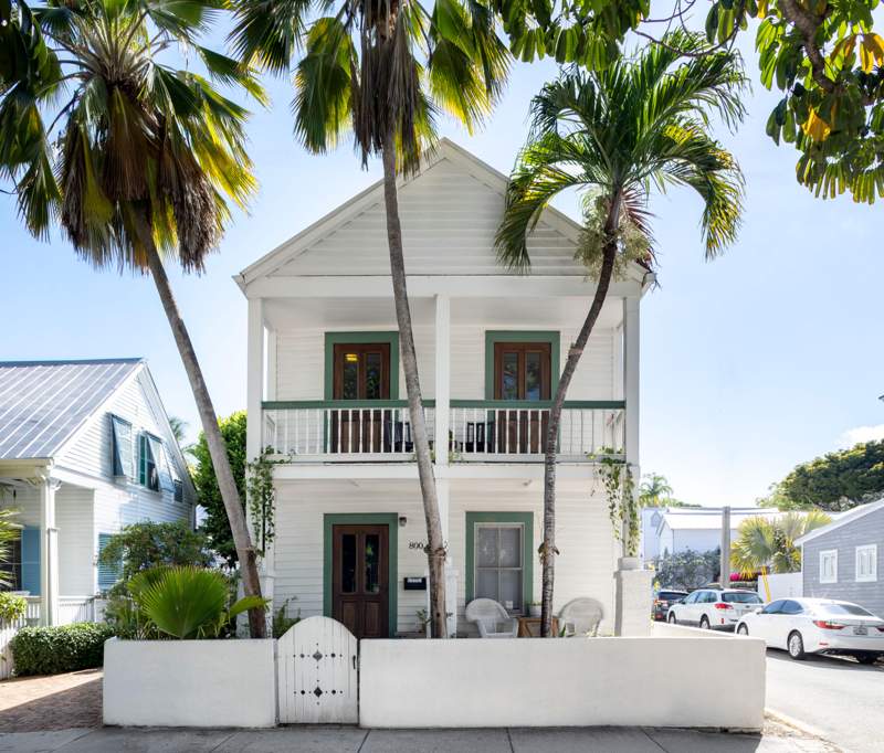 7 bedroom Multi-Units at 800 Elizabeth Street, Old Town - Unrecord (1.0), Key West — photo 2