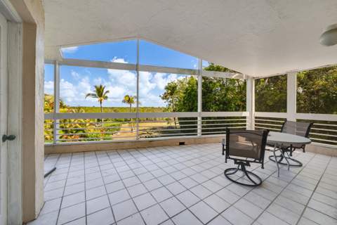 80450 Overseas Highway #204, Upper Matecumbe Key Islamorada FL - photo 13 of 38