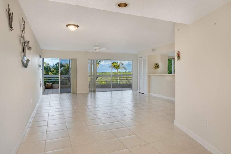 2 bedroom Condominium at 80450 Overseas Highway #204, Sand Pebbles (80.5), Upper Matecumbe Key Islamorada — photo 3