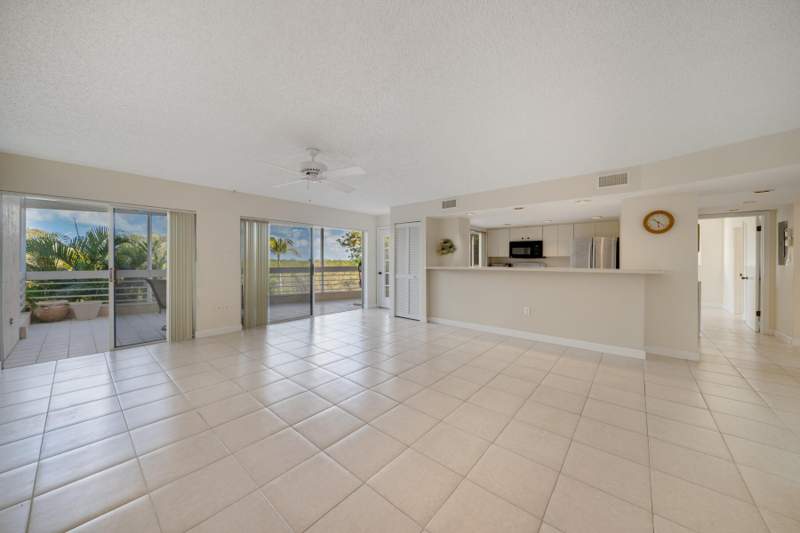 2 bedroom Condominium at 80450 Overseas Highway #204, Sand Pebbles (80.5), Upper Matecumbe Key Islamorada — photo 4