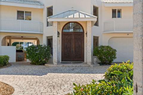 44 W Plaza Del Lago, Lower Matecumbe FL - photo 8 of 83
