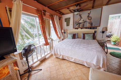 1430 Vernon Avenue, Key West FL - photo 7 of 16
