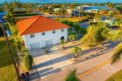 30363 Flamingo Lane, Big Pine Key FL - photo 6 of 85