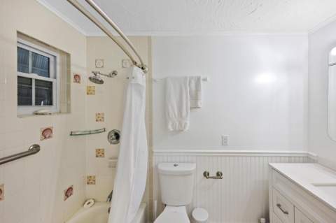 28E 12th Avenue, Stock Island FL - photo 11 of 34