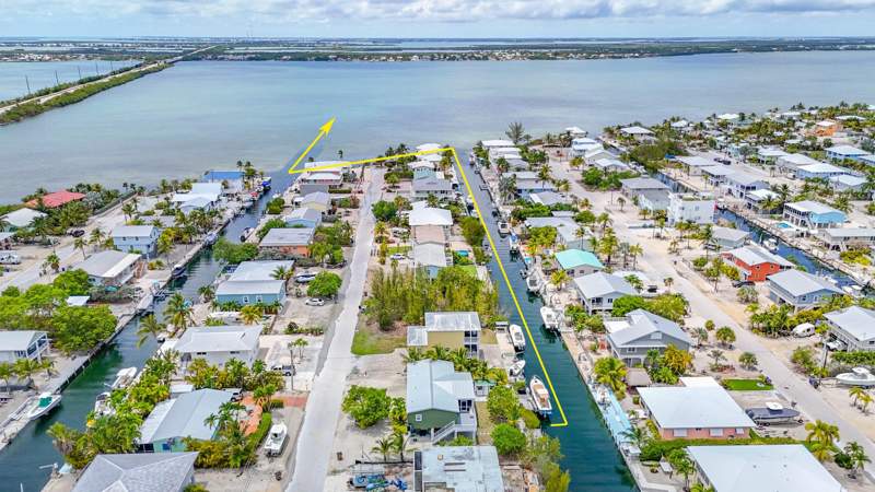 3 bedroom Single Family Residence at 29555 Enterprise Avenue, Pine Channel Estates (29.5), Big Pine Key — photo 3