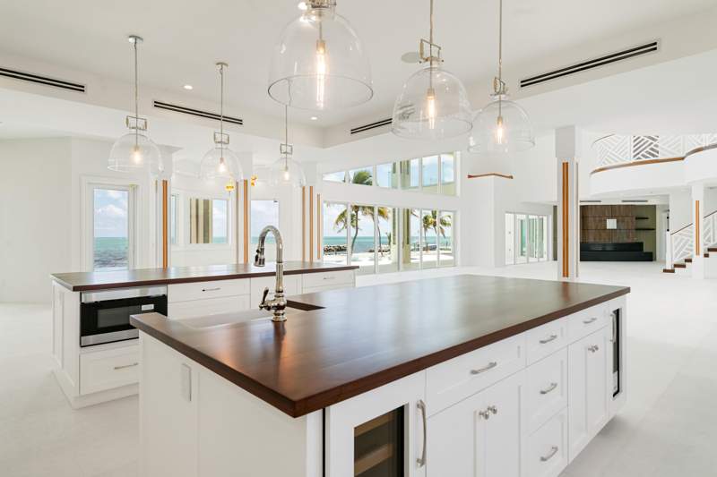 5 bedroom Single Family Residence at 88845 Old Highway, Pearl City (89.0), Plantation Key — photo 5