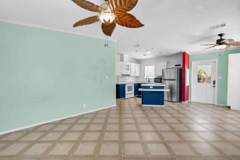 4 Coral Drive, Saddlebunch FL - photo 13 of 39