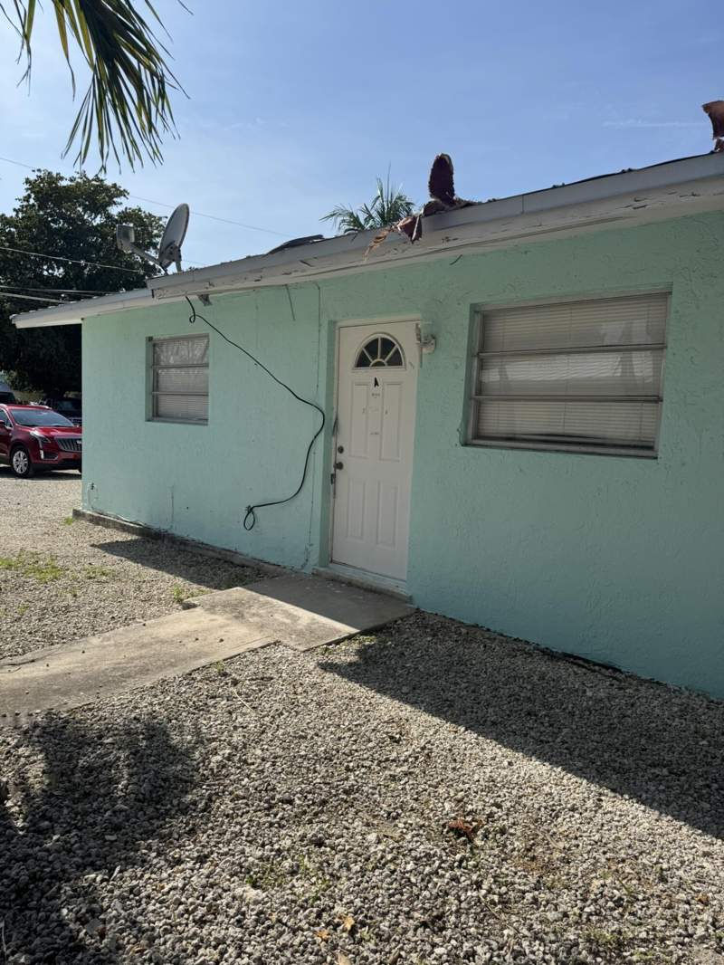 2 bedroom Half Duplex at 250 66Th Street, Puerta Del Sol (50.5), Marathon — photo 3