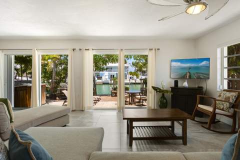 440 9th Street, Key Colony FL - photo 12 of 50