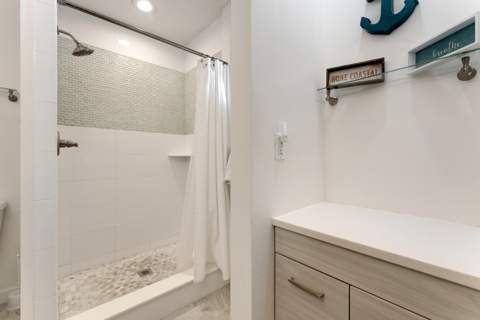 440 9th Street, Key Colony FL - photo 21 of 50