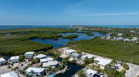 101 Ocean Shores Drive, Key Largo FL - photo 18 of 70