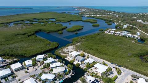 101 Ocean Shores Drive, Key Largo FL - photo 19 of 70