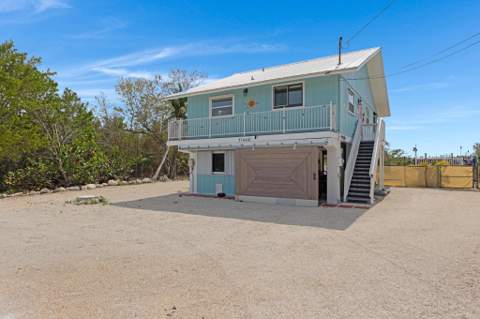 3746 Park Avenue, Big Pine Key FL - photo 15 of 68