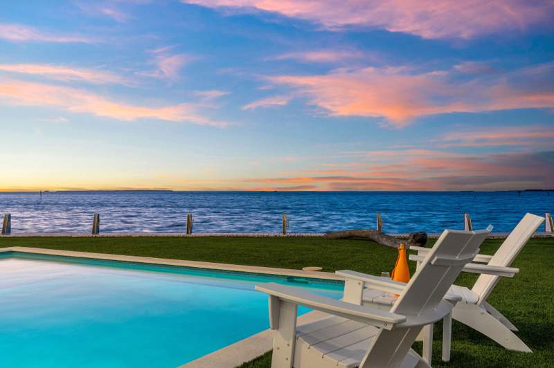 5 bedroom Single Family Residence at 142 Guilford Court, Hammer Point (93.0), Key Largo — photo 4