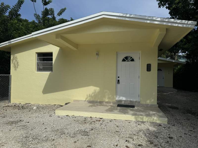 4 bedroom Duplex at 220 W Indies Road, Harris Ocean Park (93.0), Key Largo — photo 2
