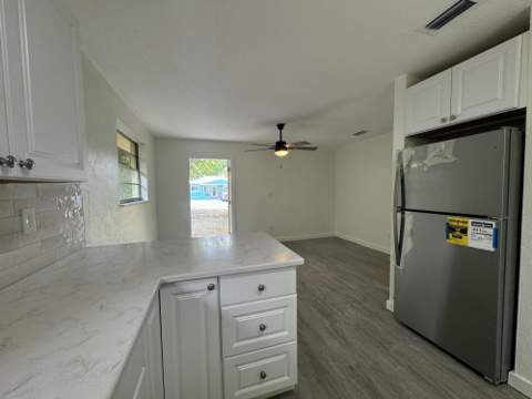 220 W Indies Road, Key Largo FL - photo 12 of 41