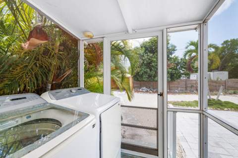 30372 Palm Drive, Big Pine Key FL - photo 20 of 43
