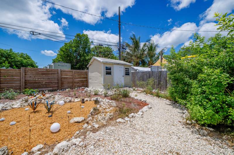 3 bedroom Single Family Residence at 30372 Palm Drive, Palm Villa (30.5), Big Pine Key — photo 4
