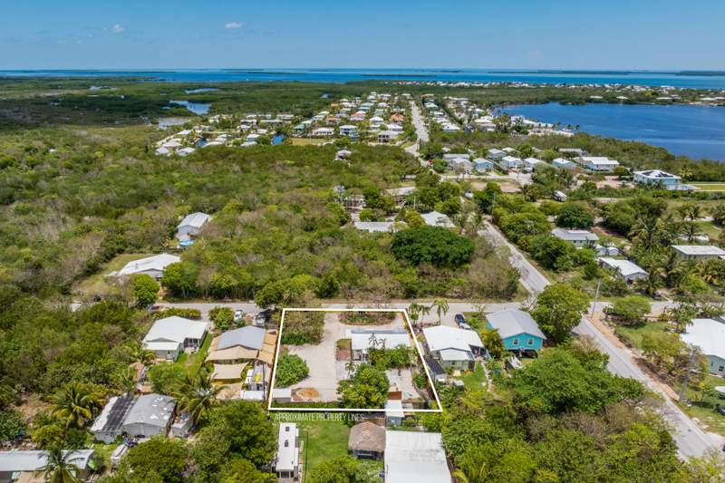 3 bedroom Single Family Residence at 30372 Palm Drive, Palm Villa (30.5), Big Pine Key — photo 3