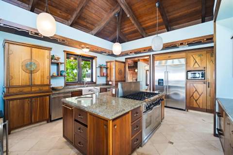 87 Cannon Royal Drive, Shark Key FL - photo 15 of 107