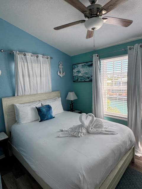 7024 Harbor Village Drive, Duck Key FL - photo 21 of 31