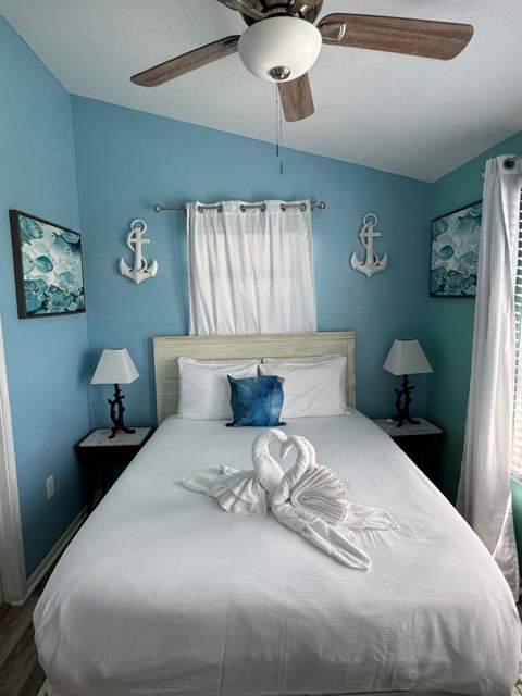 7024 Harbor Village Drive, Duck Key FL - photo 23 of 31