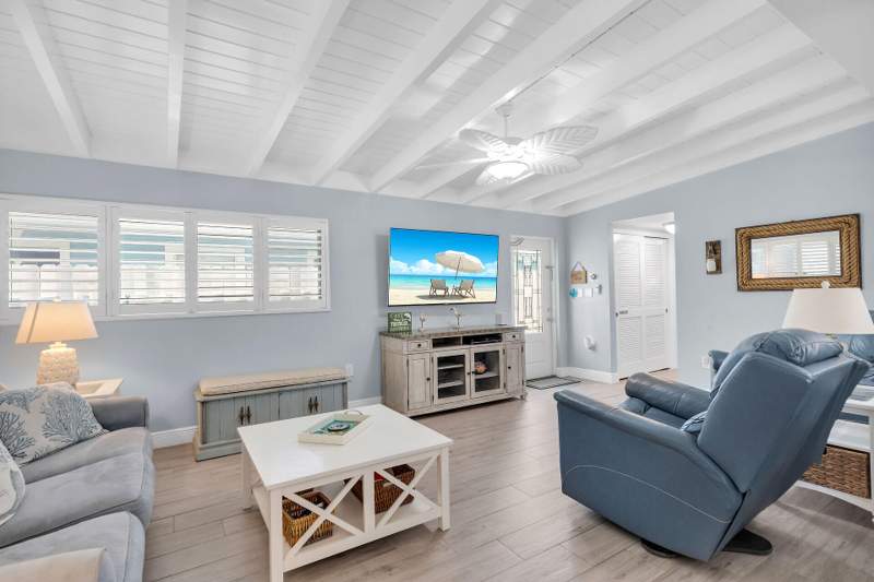 3 bedroom Single Family Residence at 8 Sadowski, Marina Sub (54.0), Key Colony — photo 4