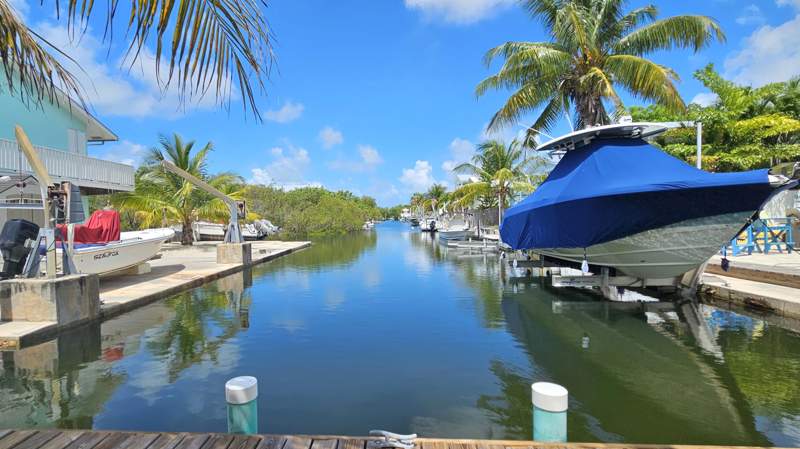 2 bedroom Single Family Residence at 116 Spanish Main Drive, Cutthroat Harbor Est (23.0), Cudjoe Key — photo 3