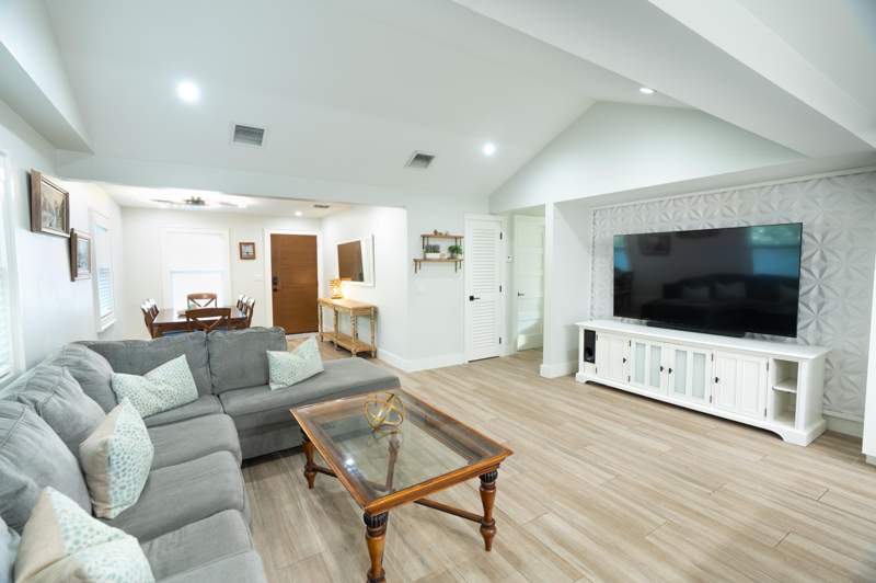 3 bedroom Single Family Residence at 2116 Fogarty Avenue, Key West Realty Cos Sub (3.0), Key West — photo 4
