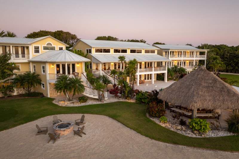 7 bedroom Single Family Residence at 89505 Old Highway, Trop Coral Reef (89.0), Plantation Key — photo 3