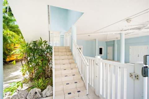 414 E Caribbean Drive, Summerland Key FL - photo 19 of 49