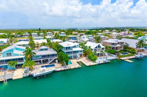 414 E Caribbean Drive, Summerland Key FL - photo 23 of 49