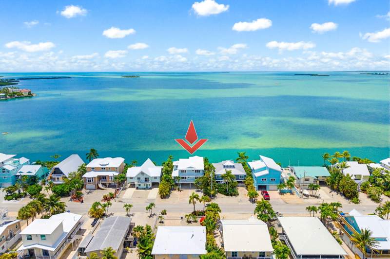 4 bedroom Single Family Residence at 414 E Caribbean Drive, Summerland Key Cove (25.0), Summerland Key — photo 4