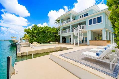 414 E Caribbean Drive, Summerland Key FL - photo 11 of 49