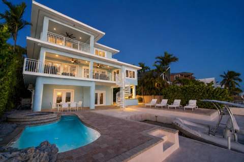 414 E Caribbean Drive, Summerland Key FL - photo 6 of 49