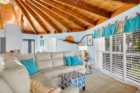 499 Avenida Primiceria, Marathon FL - photo 6 of 45