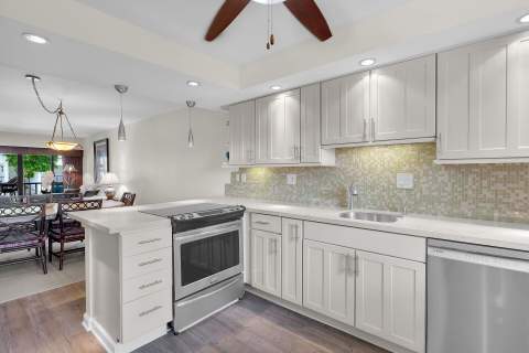 601 W Ocean Drive #316-D, Key Colony FL - photo 14 of 51