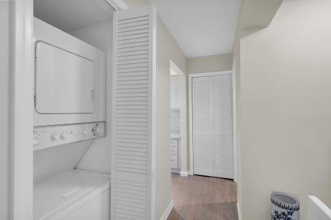 601 W Ocean Drive #316-D, Key Colony FL - photo 17 of 51