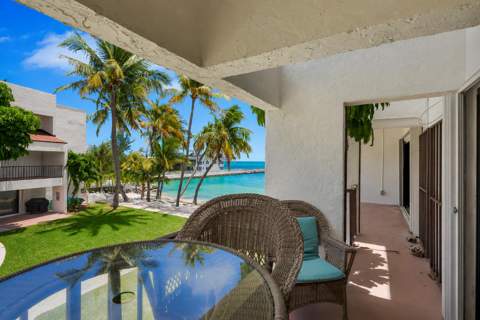 601 W Ocean Drive #316-D, Key Colony FL - photo 9 of 51