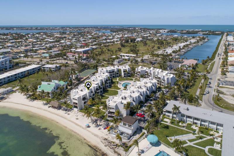 2 bedroom Condominium at 601 W Ocean Drive #316-D, Cay Condo (53.5), Key Colony — photo 3