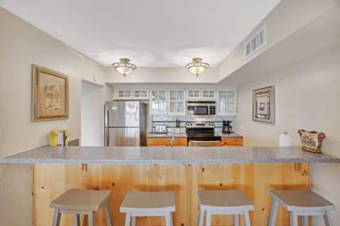4303 Marina Villas Drive, Duck Key FL - photo 8 of 38